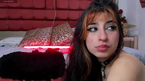 Snapshot of shegoblake chatting on December 28, 9:30 pm Shego online show from December 28, 9:30 pm