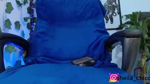 Snapshot of sheila_bigcok chatting on February 18, 11:19 pm SHEILA online show from February 18, 11:19 pm