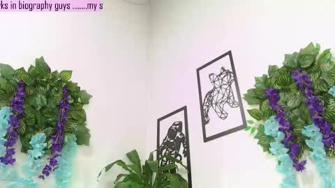 Snapshot of sheila_bigcok chatting on November 16, 1:44 am SHEILA online show from November 16, 1:44 am