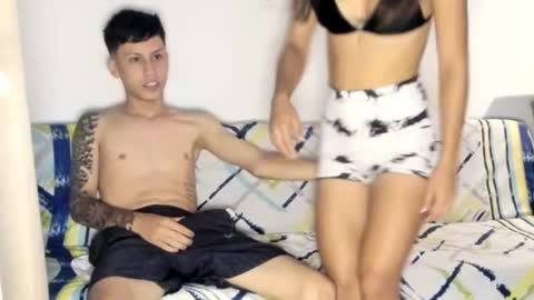 sheilanyarturo online show from March 17, 1:10 am