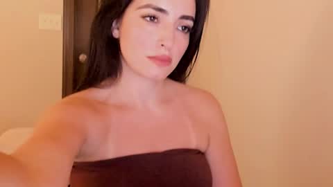 Snapshot of sheisallthat chatting on September 29, 1:55 am sheisallthat online show from September 29, 1:55 am