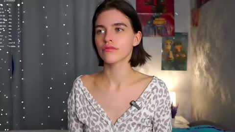 Alex online show from January 18, 1:42 am