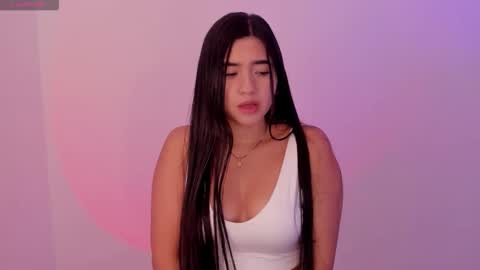 Snapshot of shellyrayhs1 chatting on October 31, 8:15 am Shelly rayhs online show from October 31, 8:15 am