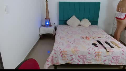 Shena online show from April 5, 4:59 pm