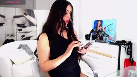 SherlisMoon  online show from January 6, 7:20 am