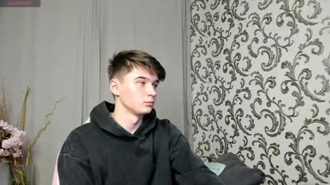 Max online show from September 18, 5:59 pm