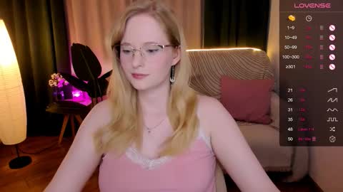 Hello guys my name is Aemilia online show from September 23, 8:39 am