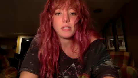 shh_itsmoon online show from September 29, 5:23 am