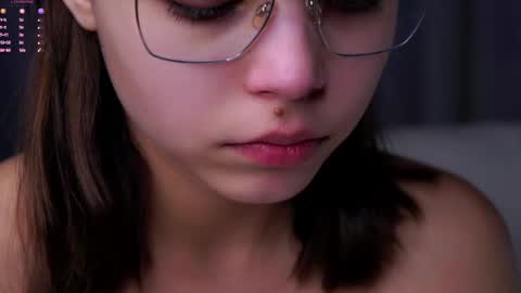 Iris online show from September 13, 11:10 am