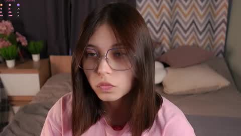 Iris online show from September 17, 11:23 am