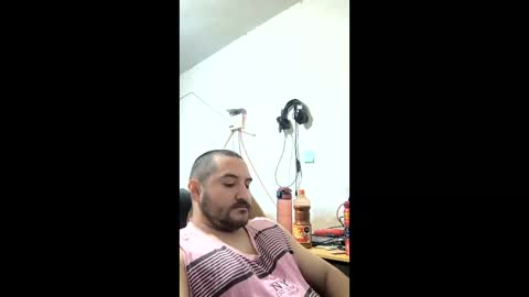 Snapshot of shidokun02 chatting on February 19, 11:34 pm TSK online show from February 19, 11:34 pm