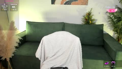 Vivi online show from December 21, 1:18 pm