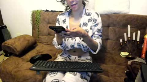 Snapshot of shinigamidoll chatting on March 7, 8:00 pm Shinigamidoll see you soon online show from March 7, 8:00 pm