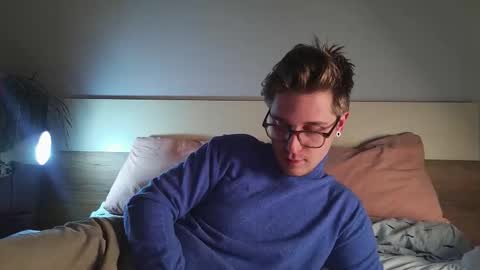 Matthew online show from January 14, 8:14 pm