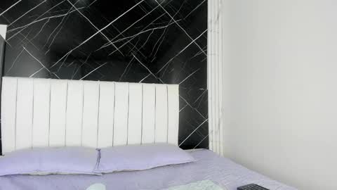 shirleyhott online show from October 1, 3:07 pm