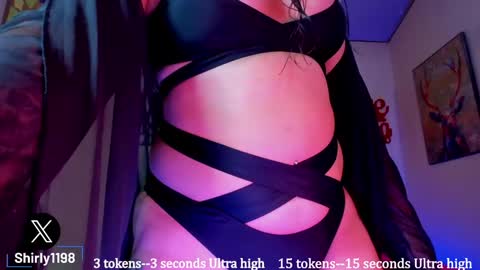 Snapshot of shirly_adamsss chatting on December 21, 1:42 pm Shirley Freelance Model online show from December 21, 1:42 pm