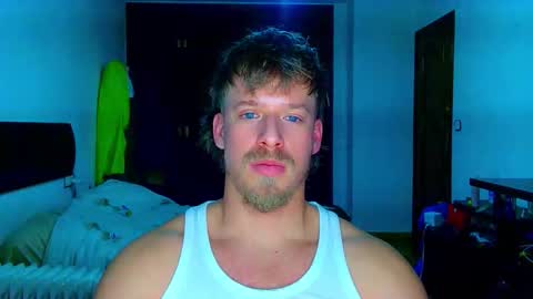 Cick Goreskin online show from February 1, 2:10 am