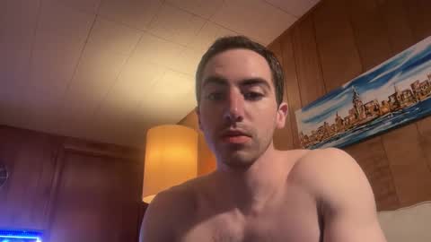 shirtlesshunk15 online show from February 26, 4:33 am