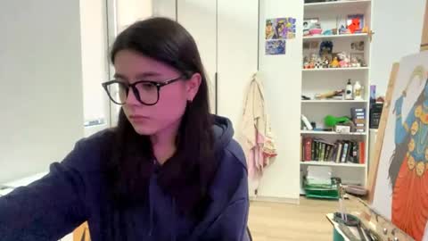 Marie online show from April 16, 12:39 pm