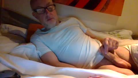 Snapshot of shosting chatting on February 14, 9:32 pm JJ online show from February 14, 9:32 pm