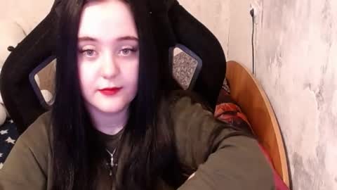 Snapshot of show_for_you chatting on December 19, 12:56 pm show_for_you online show from December 19, 12:56 pm