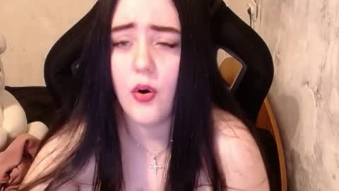 Snapshot of show_for_you chatting on December 26, 2:05 pm show_for_you online show from December 26, 2:05 pm