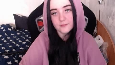 Snapshot of show_for_you chatting on March 11, 6:32 am show_for_you online show from March 11, 6:32 am