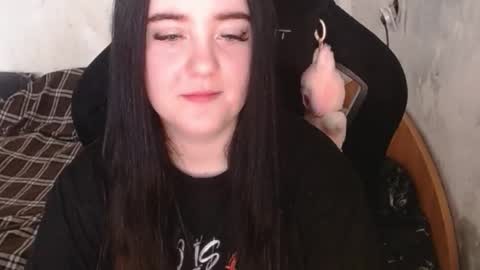 Snapshot of show_for_you chatting on September 15, 11:32 am show_for_you online show from September 15, 11:32 am