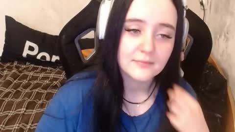 Snapshot of show_for_you chatting on November 5, 9:20 am show_for_you online show from November 5, 9:20 am