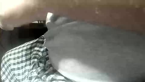 Snapshot of show_off_89 chatting on October 14, 6:42 pm show_off_89 online show from October 14, 6:42 pm