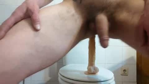 showerman40 online show from February 25, 8:30 pm