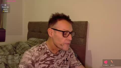 Snapshot of showoffjay46 chatting on February 23, 12:30 am showofjay online show from February 23, 12:30 am