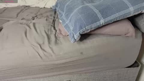 Snapshot of showoffjay46 chatting on October 28, 10:34 pm showofjay online show from October 28, 10:34 pm