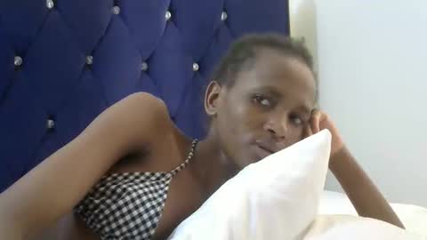 Snapshot of shugar7260 chatting on November 13, 6:34 am shugar7260 online show from November 13, 6:34 am