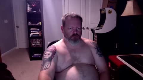 shughes740 online show from March 31, 12:34 am