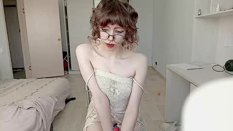 Aria online show from September 29, 2:49 am