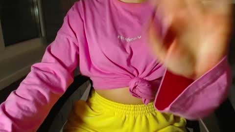 shy_26 online show from September 24, 6:11 pm