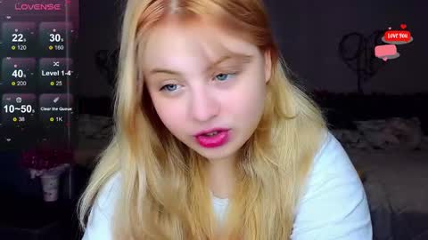 Molly online show from February 21, 12:05 am