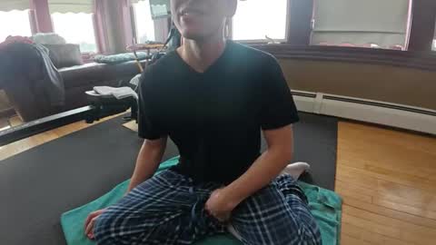 shy guy spc online show from March 24, 5:40 pm