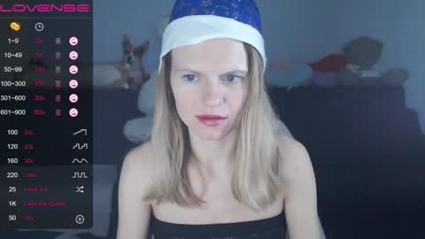 Snapshot of shy_moony chatting on December 30, 4:19 pm just Alex online show from December 30, 4:19 pm