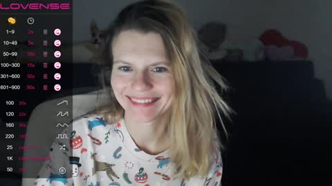 Snapshot of shy_moony chatting on January 2, 4:46 pm just Alex online show from January 2, 4:46 pm