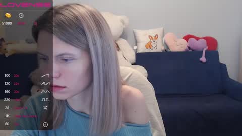 Snapshot of shy_moony chatting on February 13, 9:27 pm just Alex online show from February 13, 9:27 pm