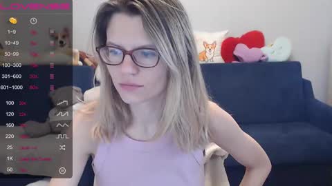 Snapshot of shy_moony chatting on March 11, 6:52 pm just Alex online show from March 11, 6:52 pm