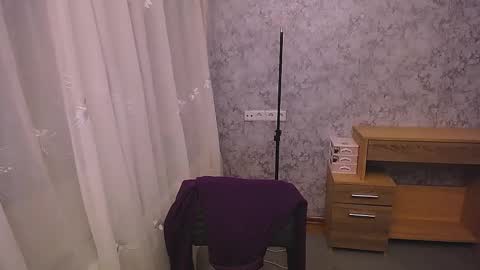 shy_sabrina_ online show from January 3, 11:03 am