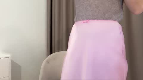 shy_schoolgirl_ online show from December 18, 10:32 am