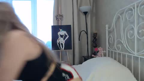 Eva online show from January 11, 4:48 am