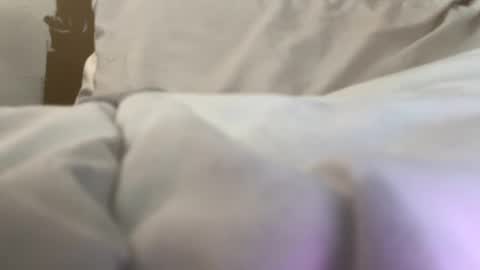 Snapshot of shyg1r1 chatting on February 10, 6:35 pm Sasha online show from February 10, 6:35 pm