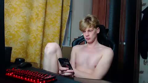 Tom and Betty online show from April 24, 3:36 pm