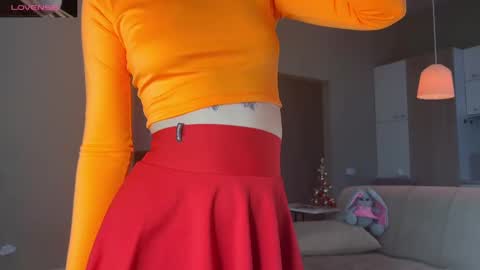 Snapshot of shyrubate chatting on February 9, 5:29 am Aurora online show from February 9, 5:29 am