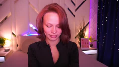 shyysiren online show from March 3, 2:34 pm